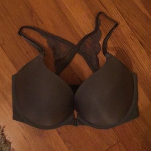 Victoria Secret push up bra 34 DD